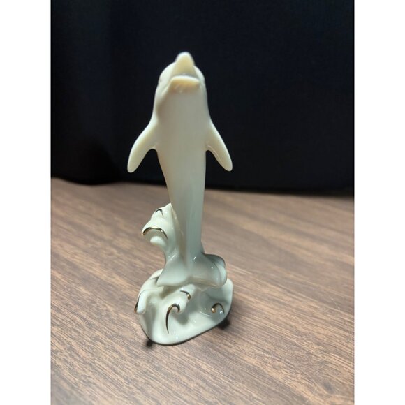 Lenox Handcrafted Porcelain Dolphin Figurine in Cream & Gold Vintage 1990 - Picture 2 of 9
